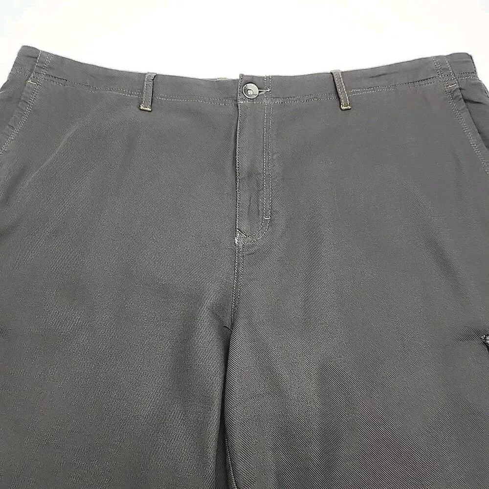Tommy Bahama Shorts Cotton Cargo Gray Men Sz 42 Flat Front 9.5